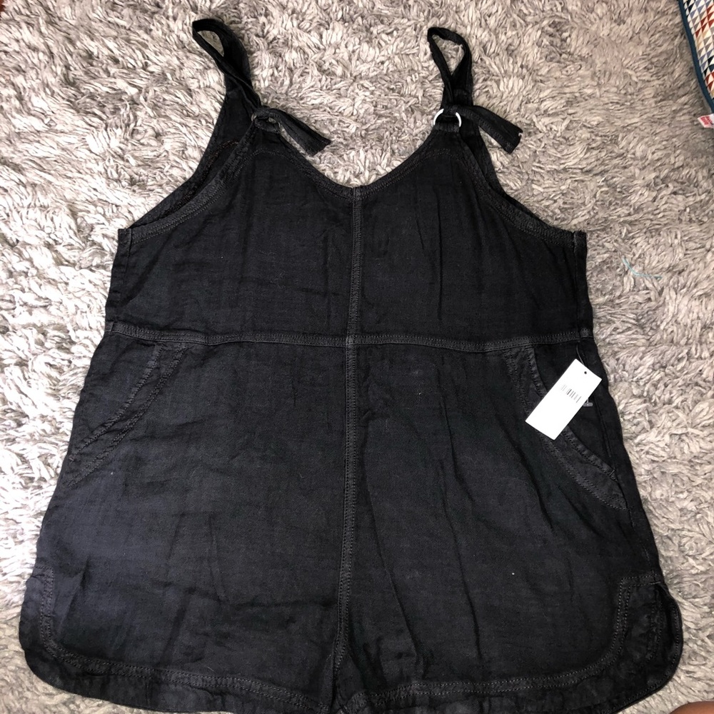 NWT AE romper